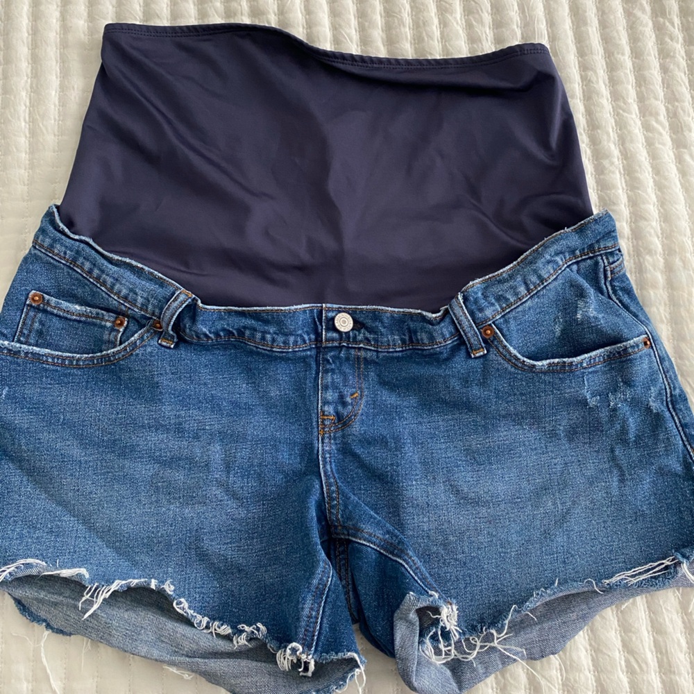 Abercrombie & Fitch Mom Maternity Shorts